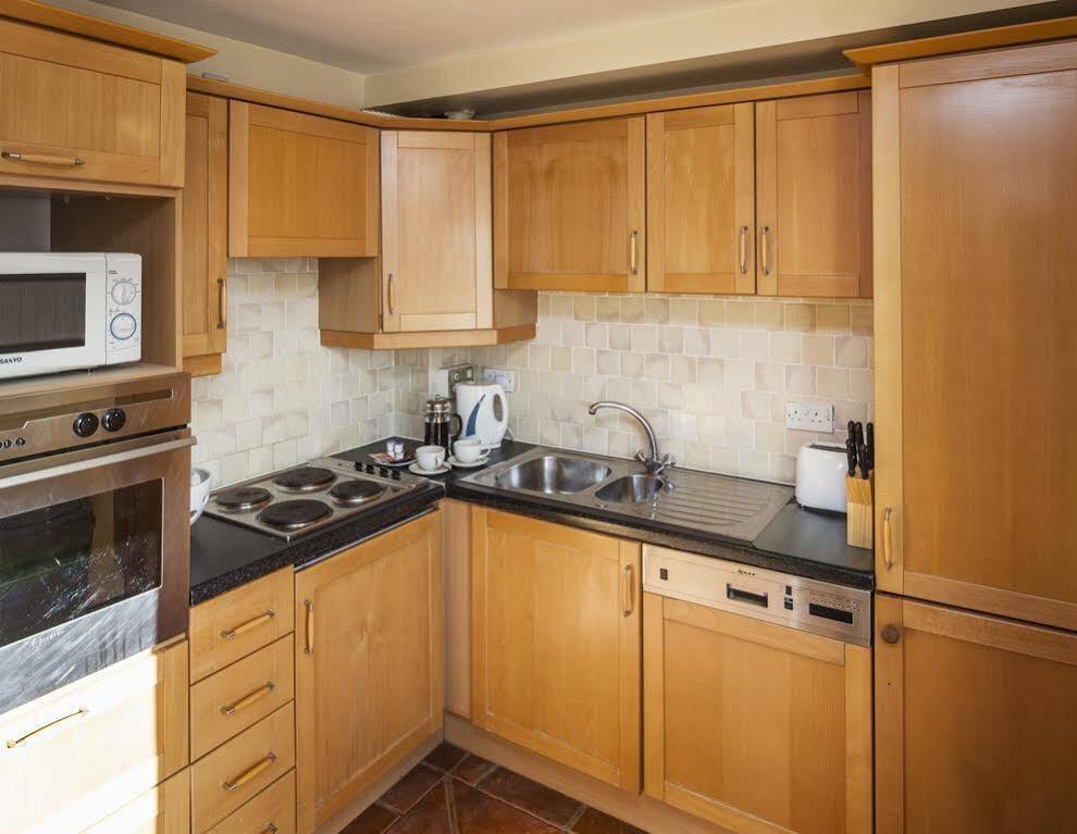 Baggotrath House Apartments, Newbridge Ave, Dublin 4 Экстерьер фото